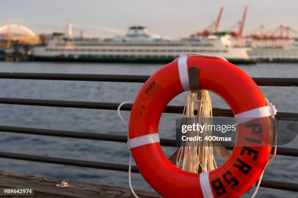 seattle - elliott bay stockfoto's en -beelden