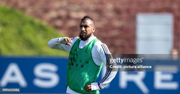Bayern's Arturo Vidal in action during a training session of the German Bundesliga football club, FC Bayern Munich at their training camp in Doha,...