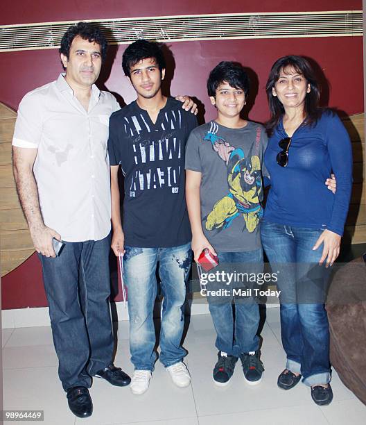 Parmeet Sethi and Archana Puran Singh with their kids at a thalassemia awareness event in Mumbai on May 9, 2010 .