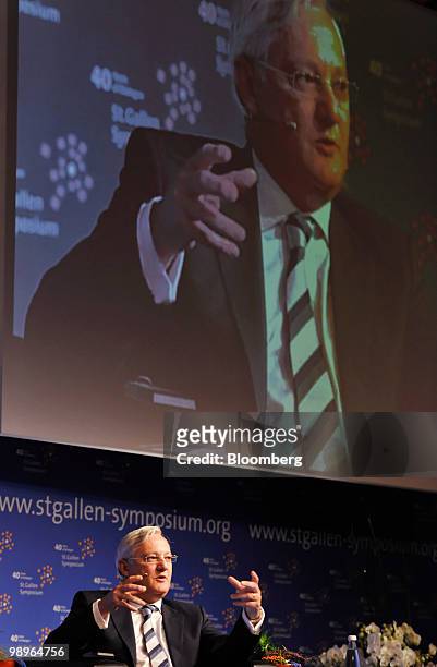 Peter Voser, chief executive officer of Royal Dutch Shell Plc., gestures during the St. Gallen symposium in St. Gallen, Switzerland, on Friday, May...