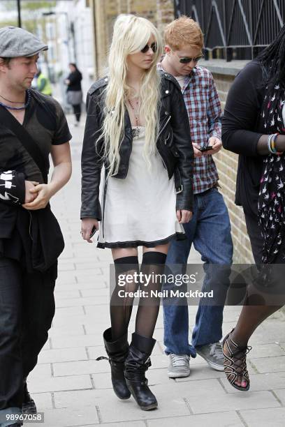 Taylor Momsen Sighted leaving a Photoshoot at 'Beach Blanket Babylon' in Notting Hill before heading to another shoot at Spring Street Studios on May...