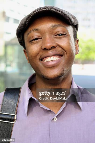 portrait of young man, cape town, western cape province, south africa - western cape province fotografías e imágenes de stock