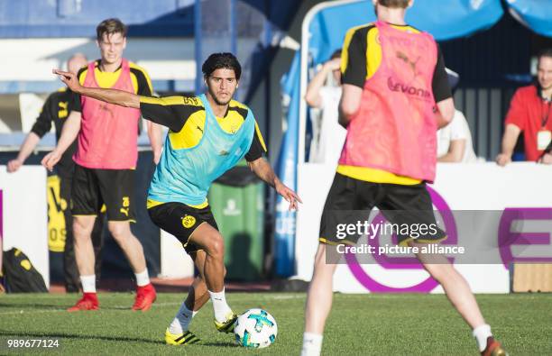 Dortmund's Mahmoud Dahoud in action with the ball during the winter training camp of Bundesliga team Borussia Dortmund in Marbella, Spain, 5 January...
