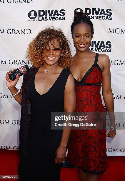 Rebbie Jackson and daughter Yashi