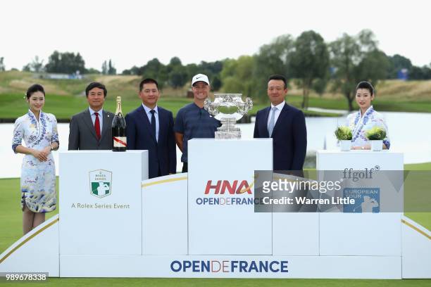 Guang Yang of HNA, Zhao Quan, Member of the Board of Directors, HNA Group Chairman and CEO, HNA Aviation Group, Alex Noren of Sweden and Nang Qi of...
