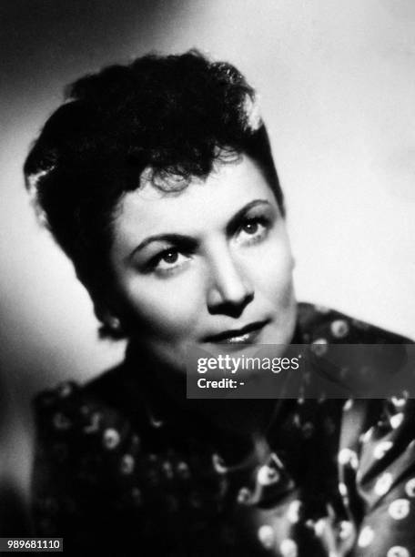 Undated picture shows French actress and singer Agnes Capri. AFP PHOTO REALISEE DANS LES STUDIOS HARCOURT