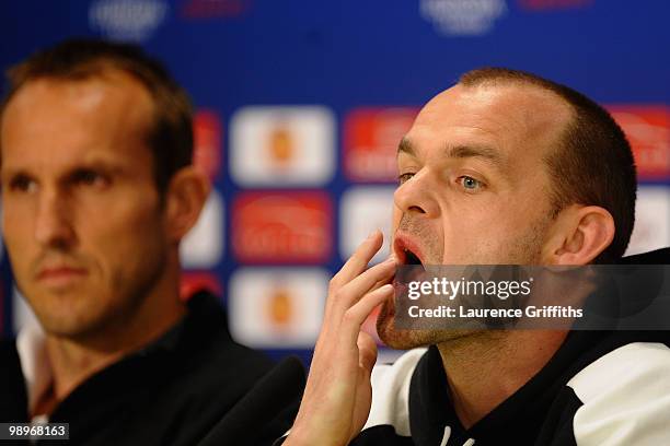 Danny Murphy and goalkeeper Mark Schwarzer attend the Fulham press conference ahead of the UEFA Europa League final match against Atletico Madrid at...