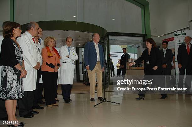 King Juan Carlos I of Spain is seen leaving the Clinic Hopital, four days after undergoing an operation to remove a nodule on his right lung on May...