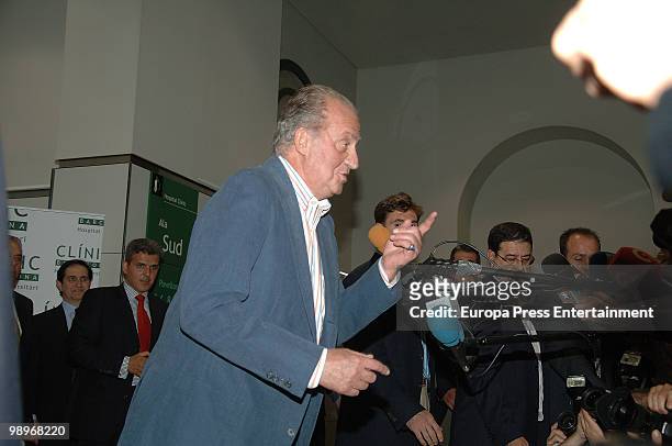 King Juan Carlos I of Spain is seen leaving the Clinic Hopital, four days after undergoing an operation to remove a nodule on his right lung on May...