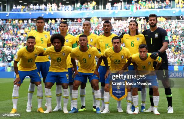 Brazil pose for a team photo during the 2018 FIFA World Cup Russia Round of 16 match between Brazil and Mexico at Samara Arena on July 2, 2018 in...