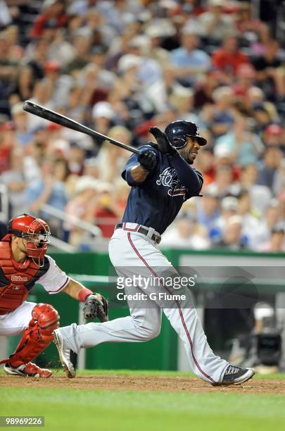 Jason Heyward of the Atlanta Braves bats against the Washington Nationals at Nationals Park on May 4, 2010 in Washington, DC.