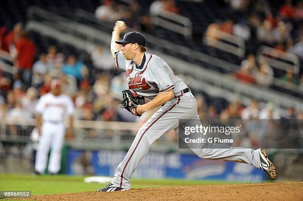 Tommy Hanson of the Atlanta Braves pitches against the Washington Nationals at Nationals Park on May 5, 2010 in Washington, DC.