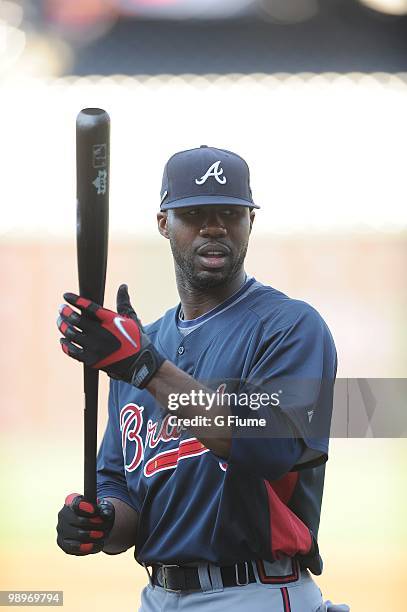 Jason Heyward of the Atlanta Braves warms up before the game against the Washington Nationals at Nationals Park on May 5, 2010 in Washington, DC.