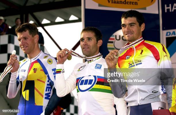 World Championships 2002 /Rich Michael, Boteo Echeverry Santiago, Gonzalez De Galdeano Igor, Medaille D ' Or, Gold Medal, Gouden Medaille, Zilver,...