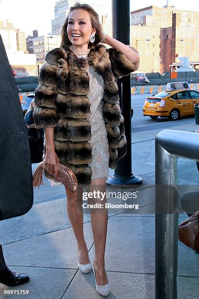 Singer Thalia arrives for the Robin Hood Foundation gala in New York, U.S., on Monday, May 10, 2010. The Robin Hood Foundation gala, Wall Street's...