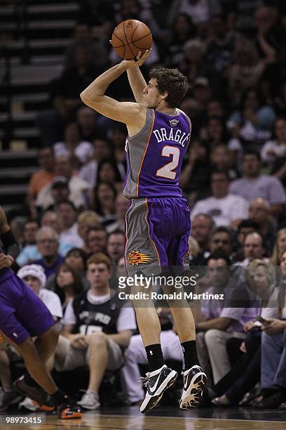 Guard Goran Dragic of the Phoenix Suns takes a shot against the San Antonio Spurs in Game Four of the Western Conference Semifinals during the 2010...