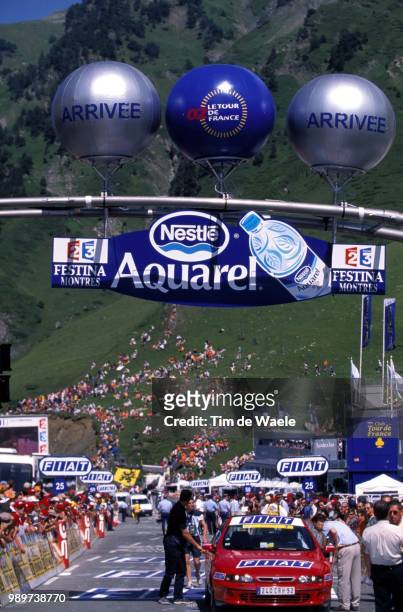 Tour De France 2002 /Arrivee, Aankomst, Arrival, Illustration, Illustratie, Supporters, Fans /Tdf, Ronde Van Frankrijk,