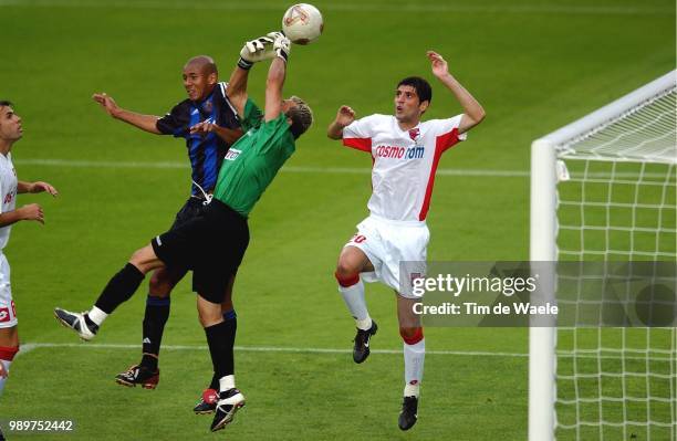 Cl Brugge - Fc Dinamo Bucuresti, Ecduarte Jose, Munteanu Christian Marian, Parvu Florpin Cristian, European Cup, Europeese Beker, Coupe D'Europe,...