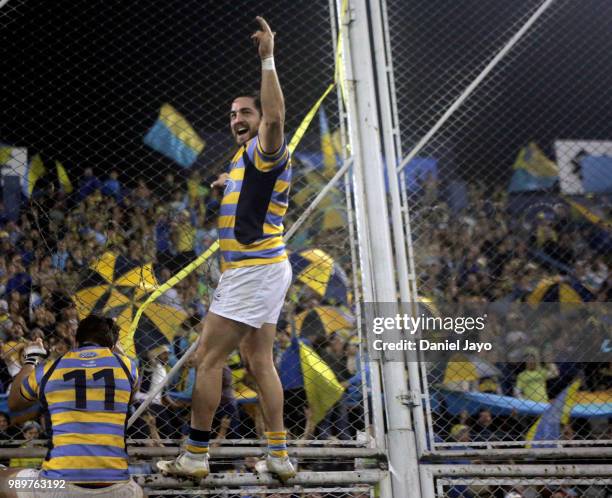 Horacio Agulla of Hindu celebrates in the wirefence at the end of the final match between Hindu and Newman as part of Argentina National Rugby...