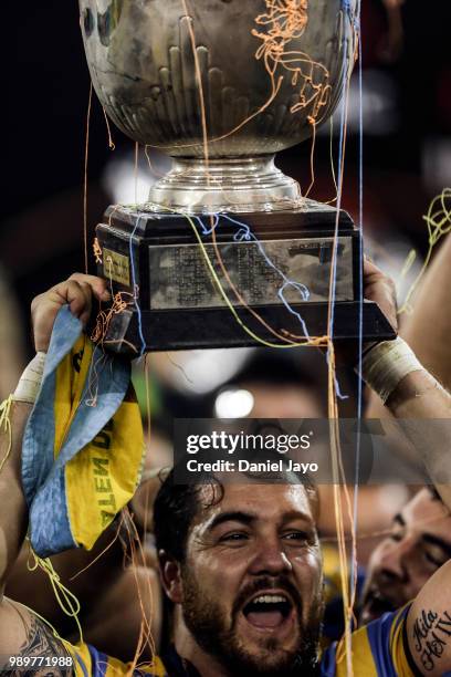 Horacio Agulla of Hindu holds up the trophy during a the final match between Hindu and Newman as part of Argentina National Rugby Championship 2018...