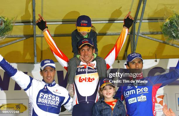 Gent - Wevelgempodium, Flecha Juan Antonio , Mattan Nico Celebration Joie Vreugde + Romy Steffi , Bennati Dannele Pro Tour Uci