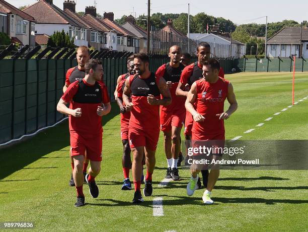 Ragnar Klavan, Andrew Robertson, Daniel Sturridge, Joel Matip, Danny Ward, Adam Lallana, Naby Keita, Fabinho and James Milner of Liverpool during...