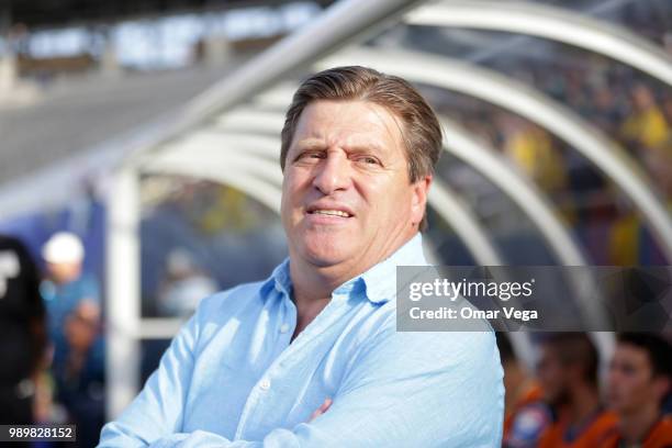 Head coach of America Miguel Herrera looks on during a friendly match between Club America and Santos Laguna at Cotton Bowl on June 30, 2018 in...