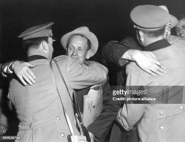 Prior to the departure of the German national football team from 1962 FIFA World Cup Sepp Herberger said goodbye in Santiago de Chile. Herberger was...
