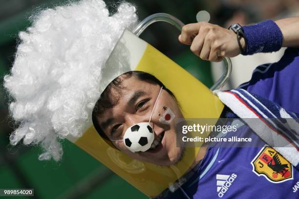 Supporter of Japan before the group F match of 2006 FIFA World Cup between Australia and Japan in Kaiserslautern, on Monday, 12 June, 2006. DPA/FRANK...