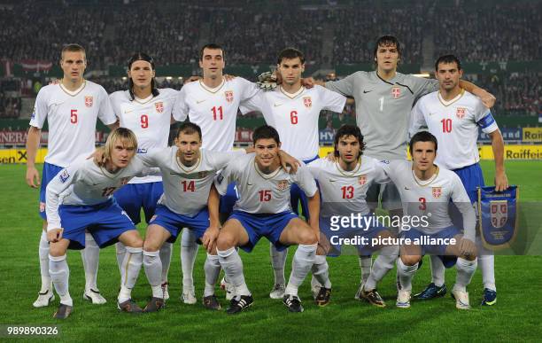 World Cup Qualification, Group 7, Austria - Serbia, Vienna, October 15th 2008, team picture Serbia; front from left: Milos Krasic, Milan Jovanovic,...