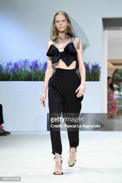 Model walks the runway during the Giambattista Valli Haute Couture Fall Winter 2018/2019 show as part of Paris Fashion Week on July 2, 2018 in Paris,...