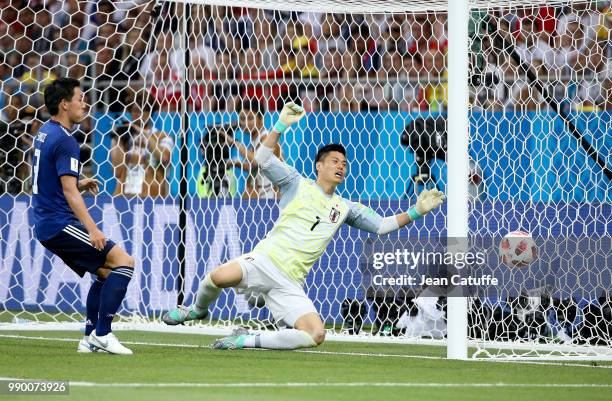 Goalkeeper of Japan Eiji Kawashima the first goal of Belgium by Jan Vertonghen during the 2018 FIFA World Cup Russia Round of 16 match between...