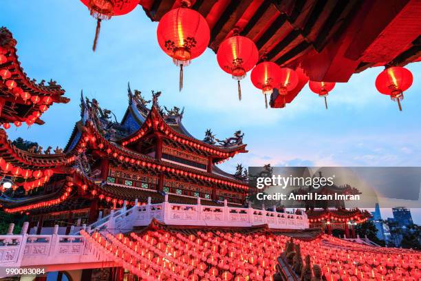 the thean hou temple during chinese new year celebrations in kuala lumpur, malaysia. - chinese new year celebrations in kuala lumpur stockfoto's en -beelden