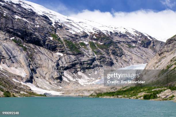 nigardsbreen - jostedalsbreen - jostedalsbreen stock-fotos und bilder