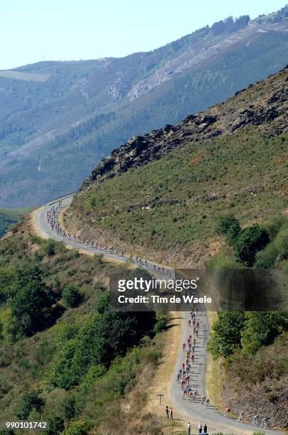 Tour Of Spain, Stage 9Illustration Illustratie, Peleton Peloton, Landscape Paysage Landschap, Mountains Montagnes Bergen, Descend Descente Afdalinga...