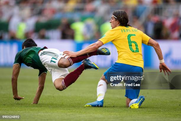 Filipe Luis of Brazil in action during the 2018 FIFA World Cup Russia Round of 16 match between Brazil and Mexico at Samara Arena on July 2, 2018 in...