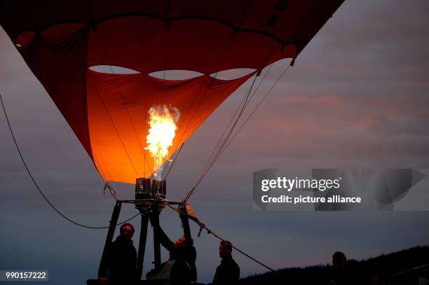 Propane Balloons 143 Hot Hair Balloon Stock Photos, High-Res Pictures, and Images ...