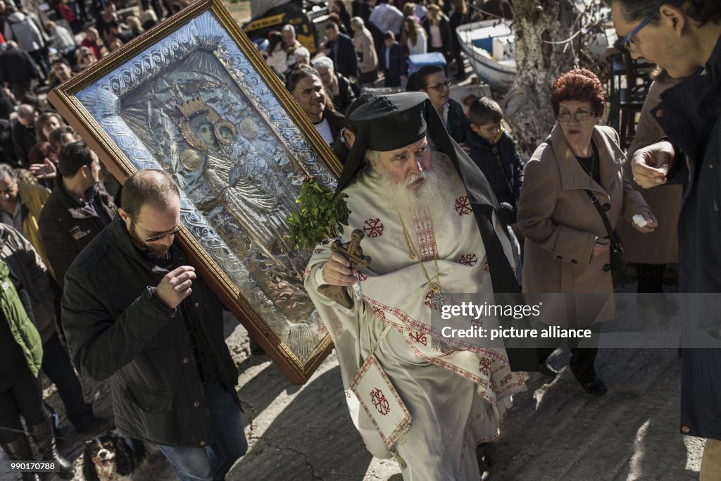 Three Wise Men Ritual in Greece