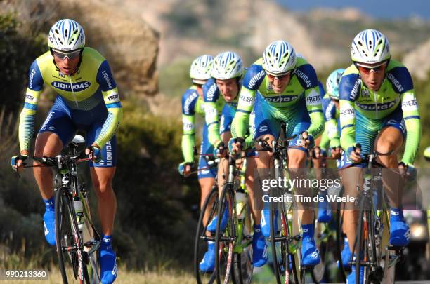 Giro D'Italia, Stage 1 Team Liquigas , Di Luca Danilo , Gasparotto Enrico , Miholjevic Vladimir , Nibali Vincenzo , Noe Andrea , Pellizotti Franco ,...