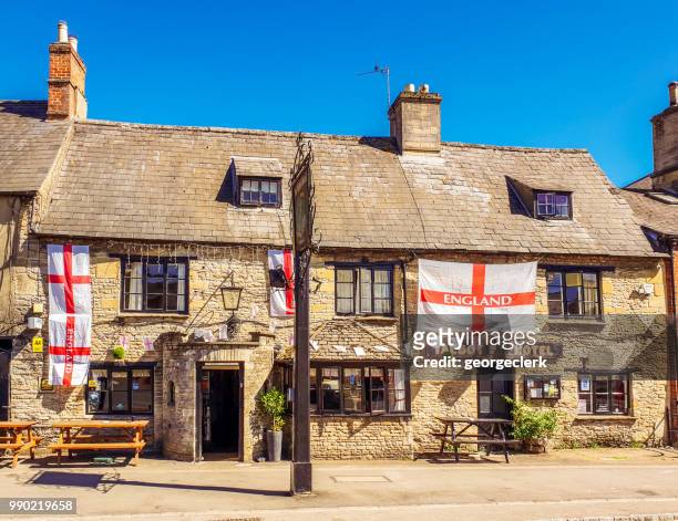 traditional english pub in the cotswolds - bampton stock pictures, royalty-free photos & images