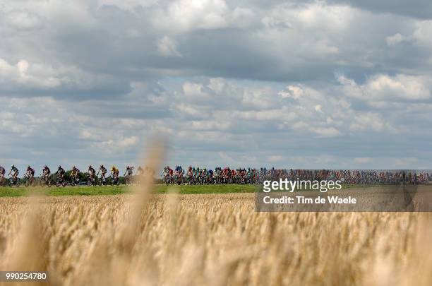 Tour De France 2007, Stage 3Illustration Illustratie, Peleton Peloton, Corn Field Champs Korenveld, Clowds Sky Ciel Lucht Nuages Wolken, Landscape...