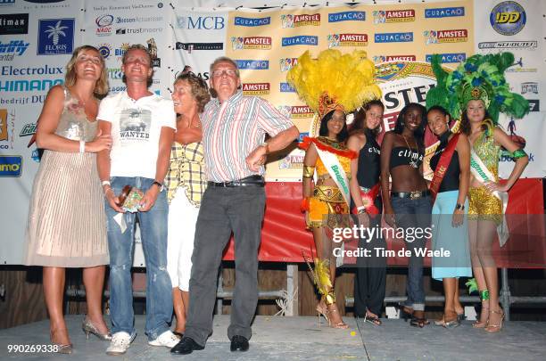 Amstel Curacao Race 2007Podium, Michael Boogerd + Family Familie : Nerena Wife Femme Vrouw + Ria + Rien /Lions Dive - Lions Dive , Tim De Waele