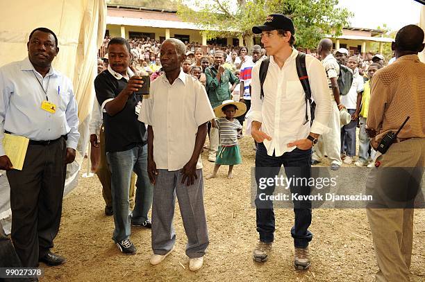 Actor\Director Ben Stiller meets with Save the Children to discuss his school-rebuilding and community revitalization project on April 13, 2010 in...