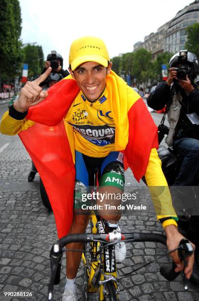 Tour De France 2007, Stage 20Contador Alberto Celebration Joie Vreugde /Marcoussis - Paris Champs-Elysees ?Lys?Es Ronde Van Frankrijk, Etape Rit,...