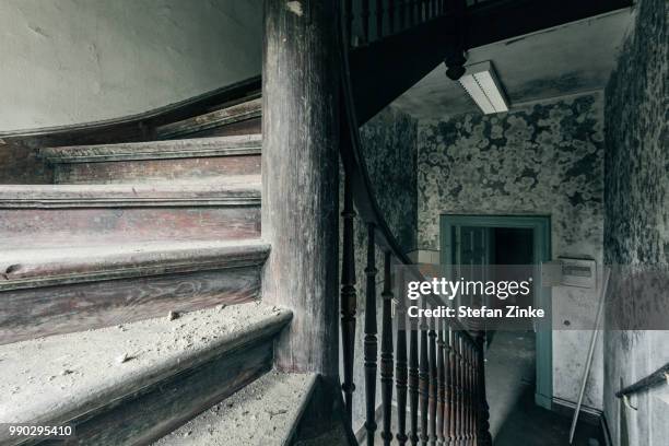 staircase - zinke stock pictures, royalty-free photos & images