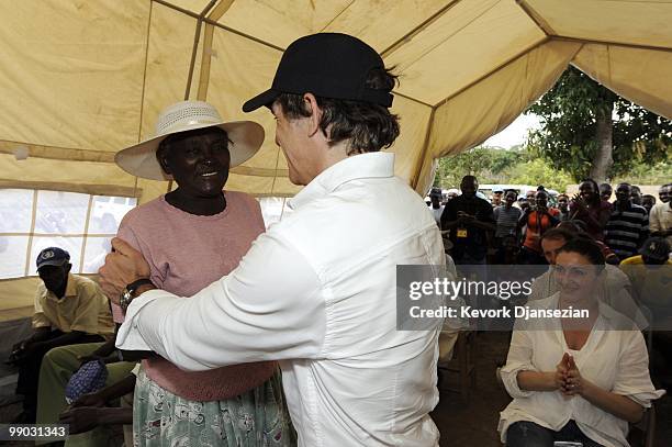 Actor\Director Ben Stiller meets with Save the Children to discuss his school-rebuilding and community revitalization project on April 13, 2010 in...