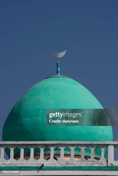 mosque near kampot - kampot stock pictures, royalty-free photos & images