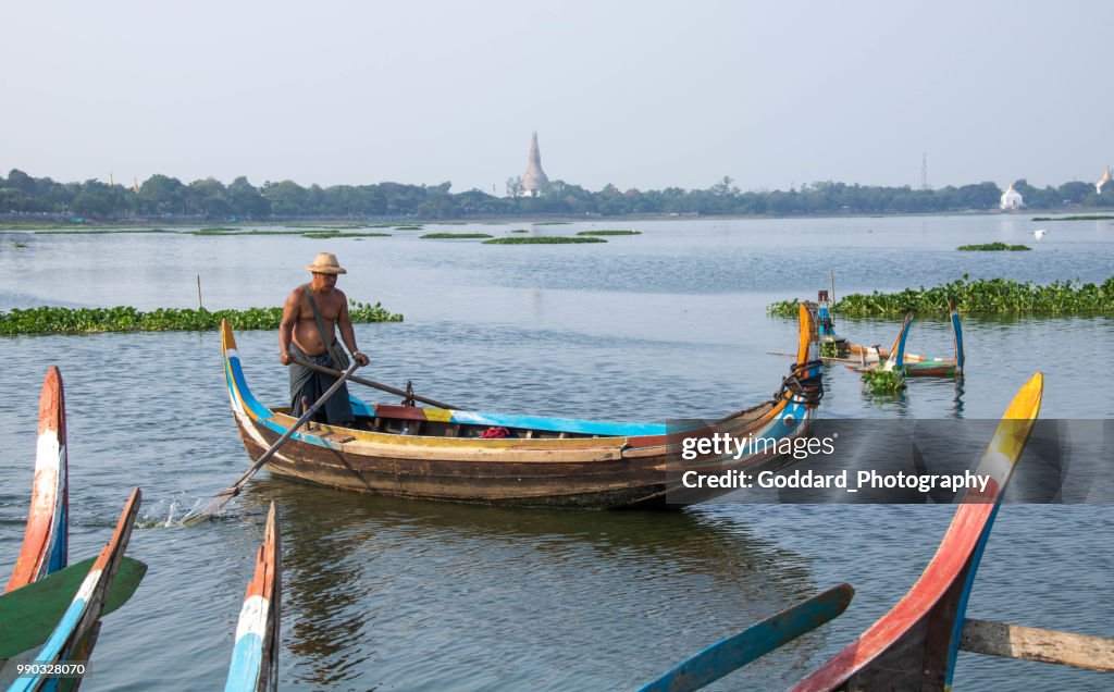 Myanmar: Taungthaman Lake