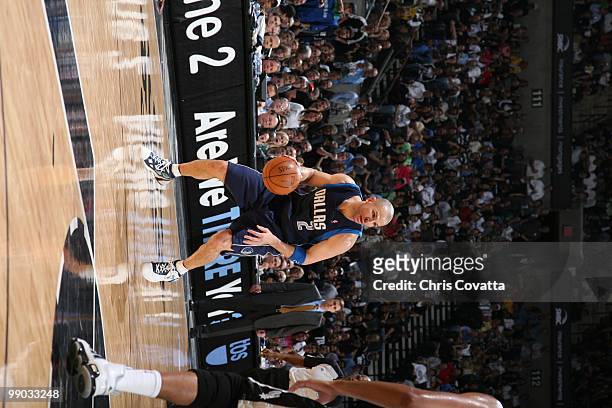 Jason Kidd of the Dallas Mavericks dribbles against the San Antonio Spurs in Game Six of the Western Conference Quarterfinals during the 2010 NBA...