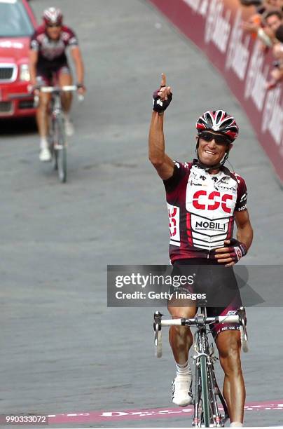 Monte Paschi Eroicaarrival, Alexandr Kolobnev , Marcus Ljungqvist , Celebration Joie Vreugde /Siena - Siena , Tim De Waele